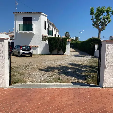 Charmante Maison Coeur De 650m Plage Apartment *