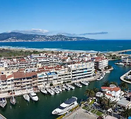 Apartment Charmante Maison Coeur De 650m Plage *
